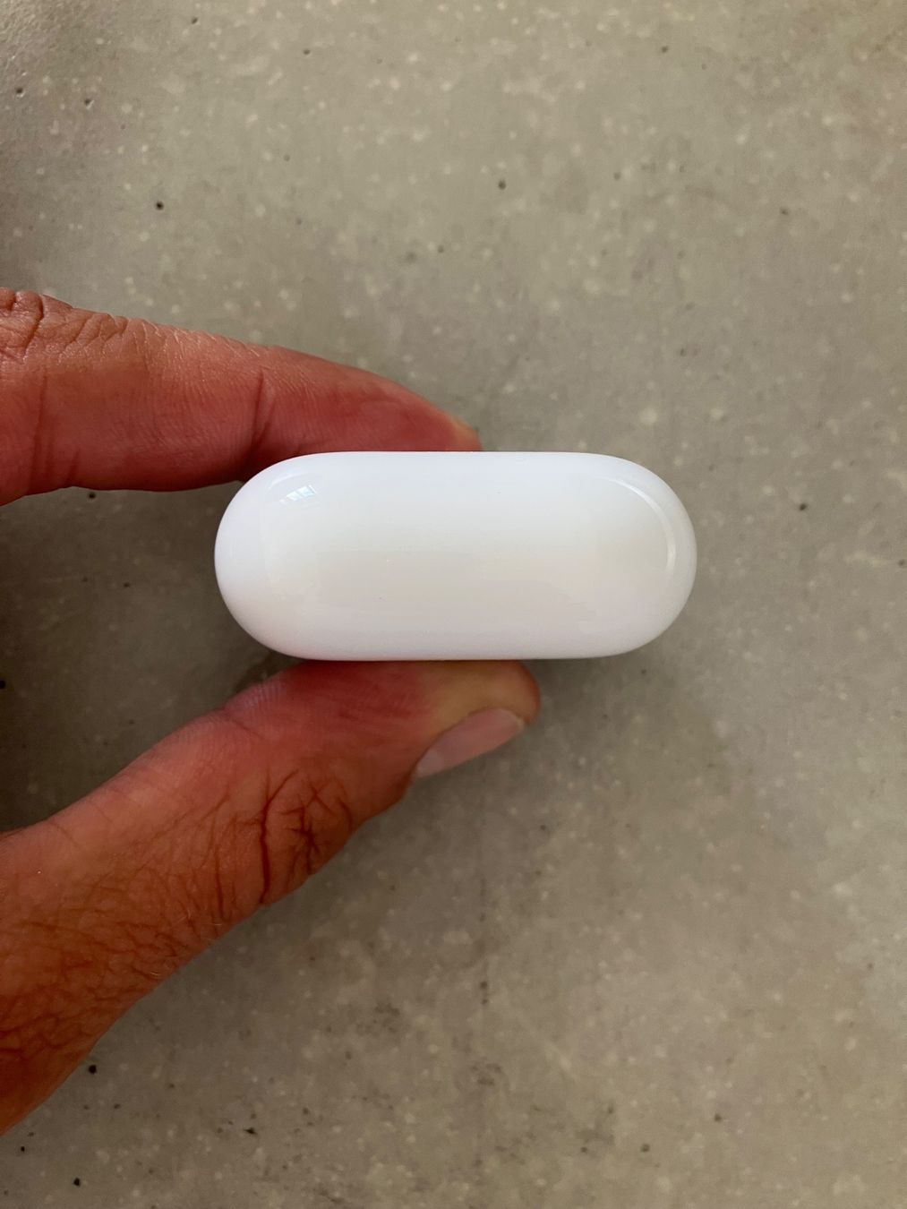 Apple Casques audio: APPLE AIRPODS 4 CASE ANC – D'occasion à Lausanne par mr.v 5