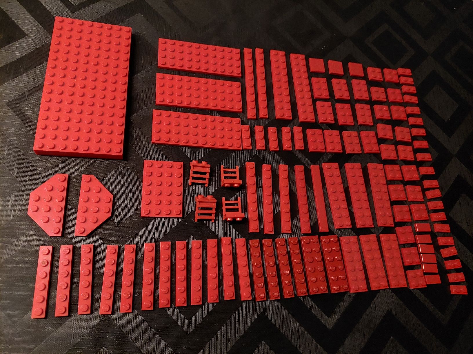 Lego Spielzeuge: Div. Lego Platten ,  rot 🟥 – Gebraucht aus Zetzwil von sti_x9xf