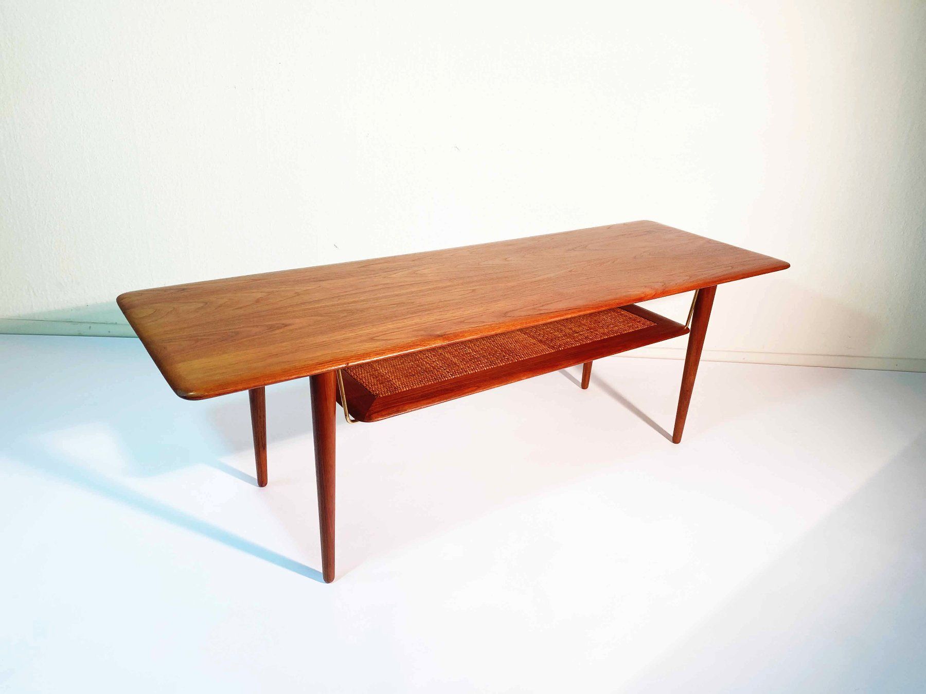 Tische: Teak Coffeetable Peter Hvidt – Gebraucht aus Beringen von Kultgut 4
