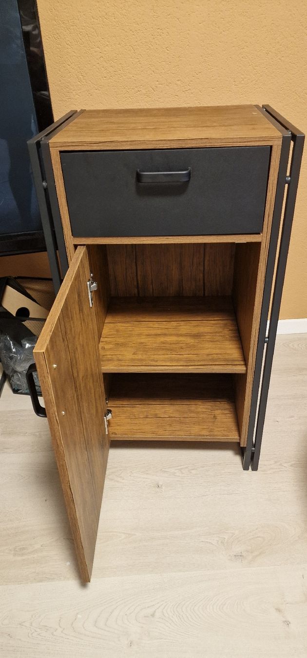 Commodes: Kommode im industrial Look – Neuf (Voir description) à Bottighofen par MikeB010 1