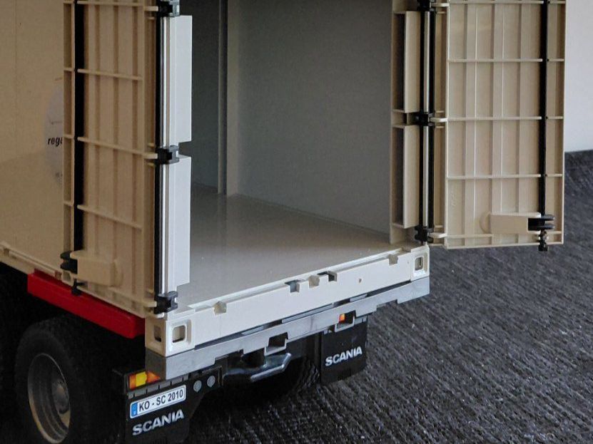 Bruder Jouets: Bruder Ups Logistik LKW – D'occasion à Linthal par Suzan9 2