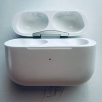 Original Apple Ladecase MagSafe A2700 für AirPods Pro 2 Gen.