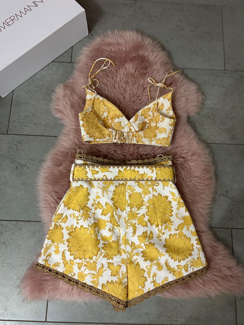 Zimmermann Kleiderpakete: Zimmermann Set Blouse & Short – Gebraucht aus St.Josefen von lop_lh8d 4