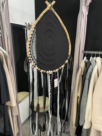 TRAUMFĀNGER. H: 150 cm - DM: 48 cm