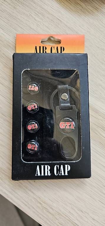 Portachiavi: Bouchons de valves et porte-clés GTI – Usato da Meyrin venduto da pas_yb5d