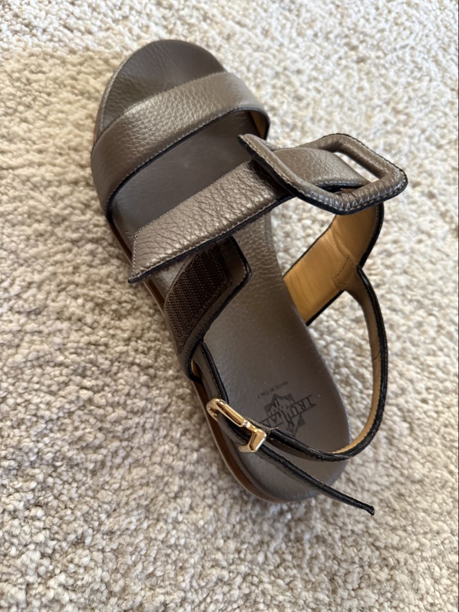 Scarpe da donna: Truman‘s Sandalen  – Usato da Bern venduto da Allotar 2