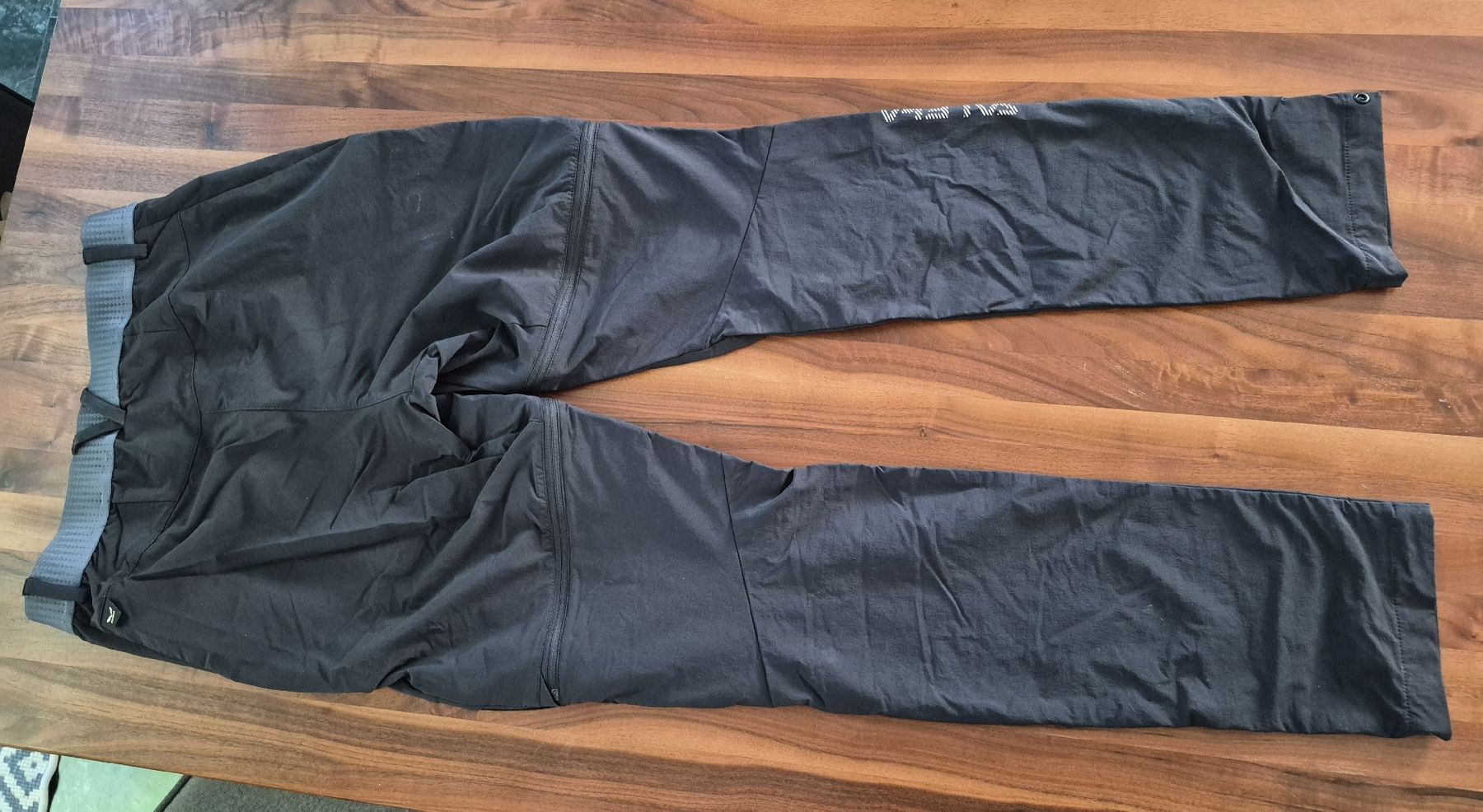Pantaloni: Wanderhose Salewa (Zip) – Usato da Stans venduto da STOlivia 1
