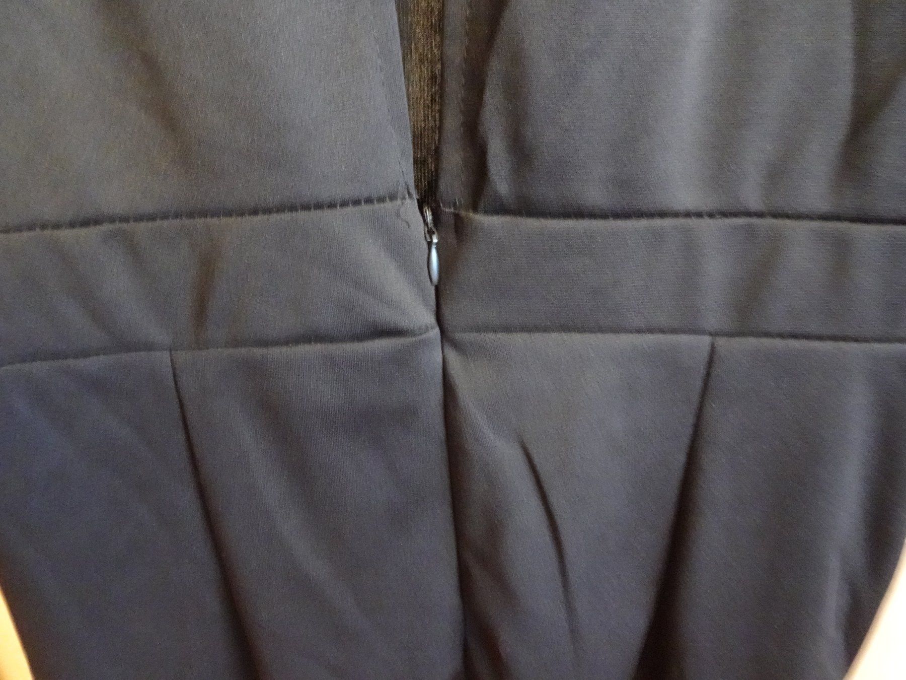 Jumpsuits: Uni schwarzer, schlichter Jumpsuite Gr. S - 221152 – Gebraucht aus Küssnacht am Rigi von Good4Deckeli 2