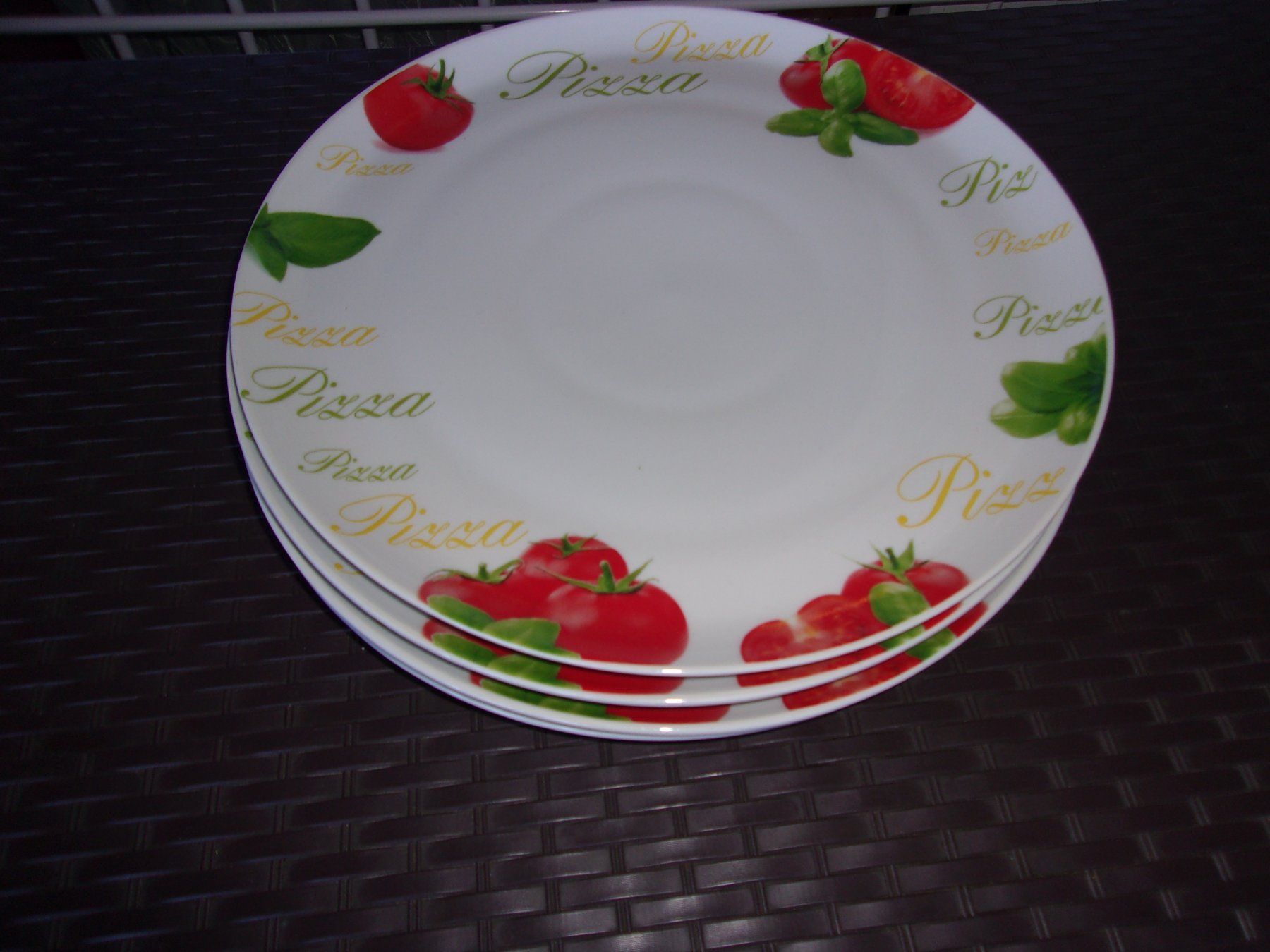 Piatti: assiettes pizza – Usato da Preverenges venduto da Caravane