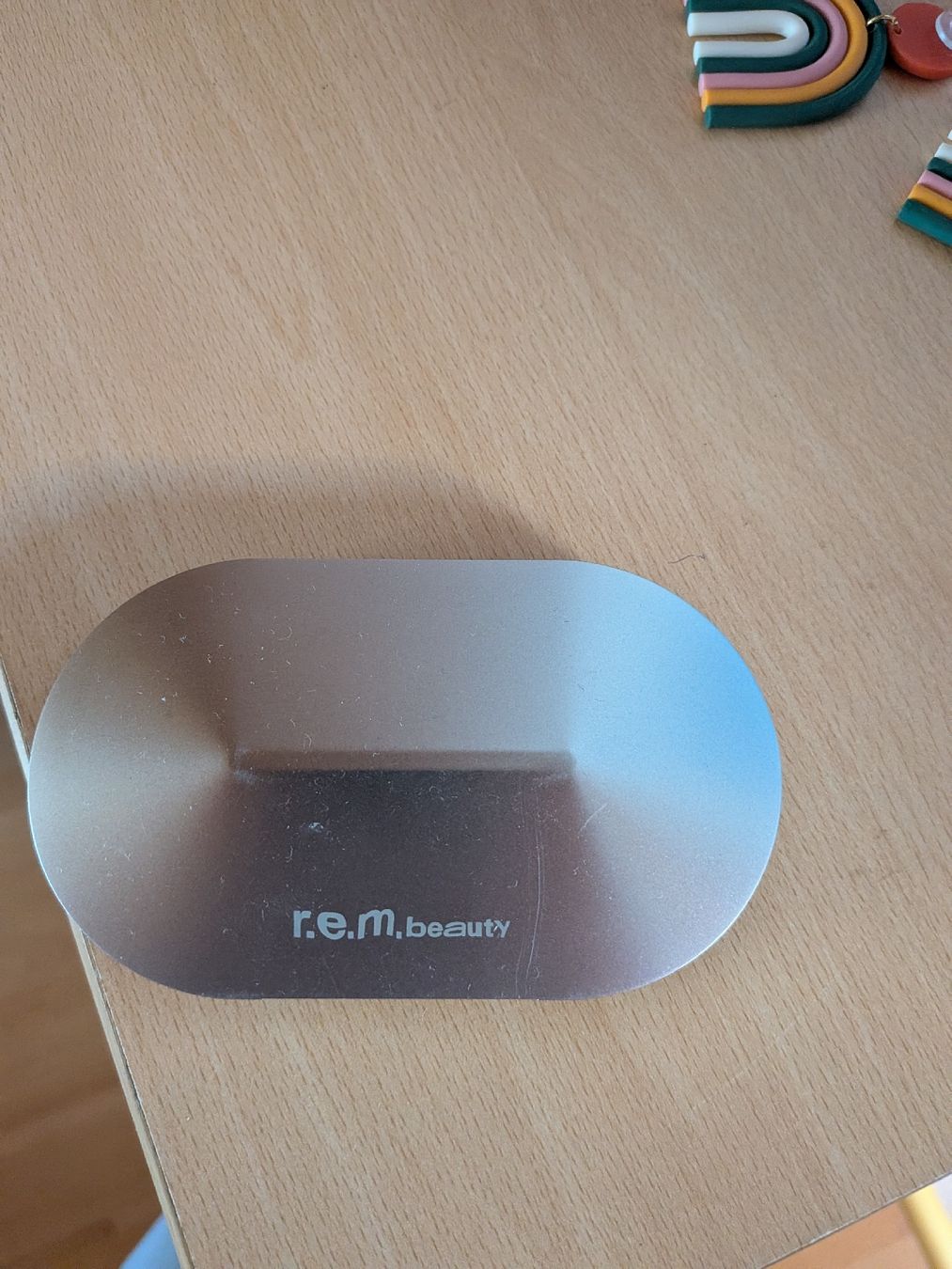 Make-up: Palette maquillage  – Nuovo (secondo la descrizione) da Vionnaz venduto da MarinaMGB 1