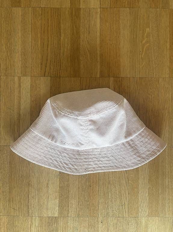 Chapeaux, bonnets & casquettes: Sonnenhut, Bucket hat, hellrosa – D'occasion à Zürich par Tamara066