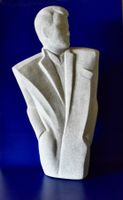 Art-Déco-Revival-Stil gegossene Statue eines Mannes ,1985.