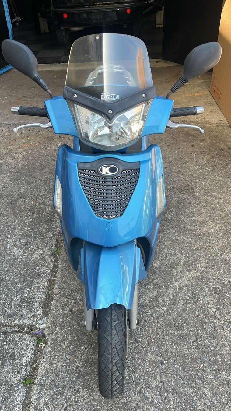 Kymco Scooter: Occasion Roller Kymco People S 50 hellbau – Usato da Zürich-Schwamendingen venduto da Josts_ToeffladeAG