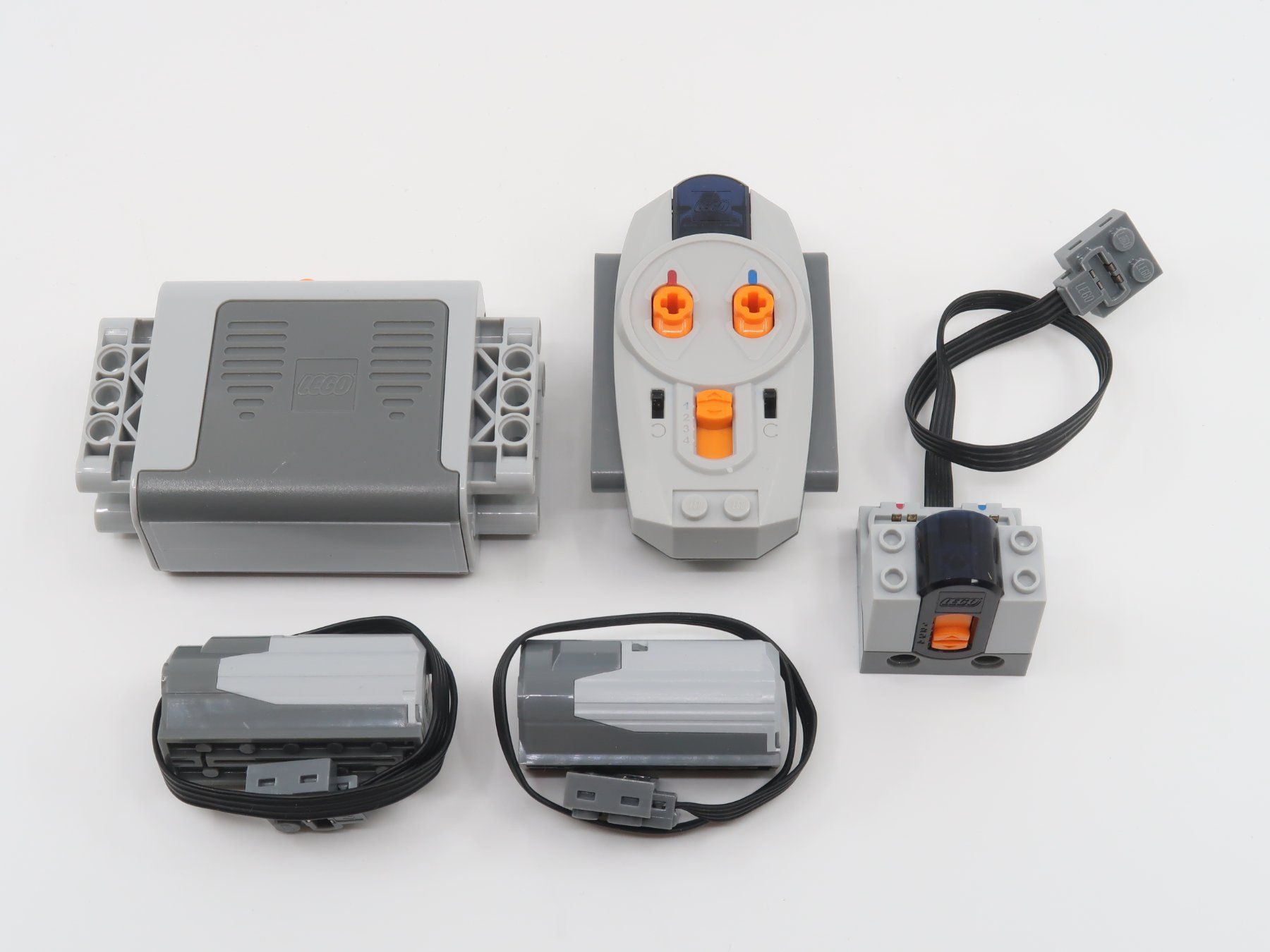 Lego Jouets: Lego Technic Power Functions Set Motor Steuerung Batteriebox – D'occasion à Oberwil b. Büren par nih_qt5f