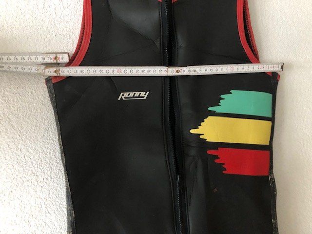 Completi: Neopren-Anzug "Shorty" RONNY, Gr. M – Usato da Frauenfeld venduto da Nuss620 7