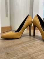 *NEU* Bershka Senfgelbe Pumps Grösse 36