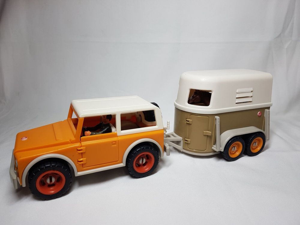  Foto zu Schleich Horse Club - Jeep mit Pferdeanhänger (D'occasion) à 