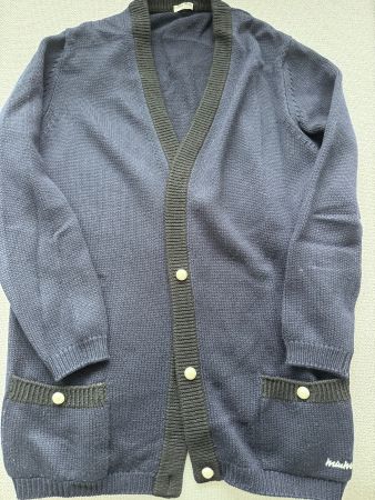 Getragene oversized Strickjacke von Miu Miu Gr. IT38