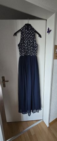 Elegantes Pailletten-Abendkleid