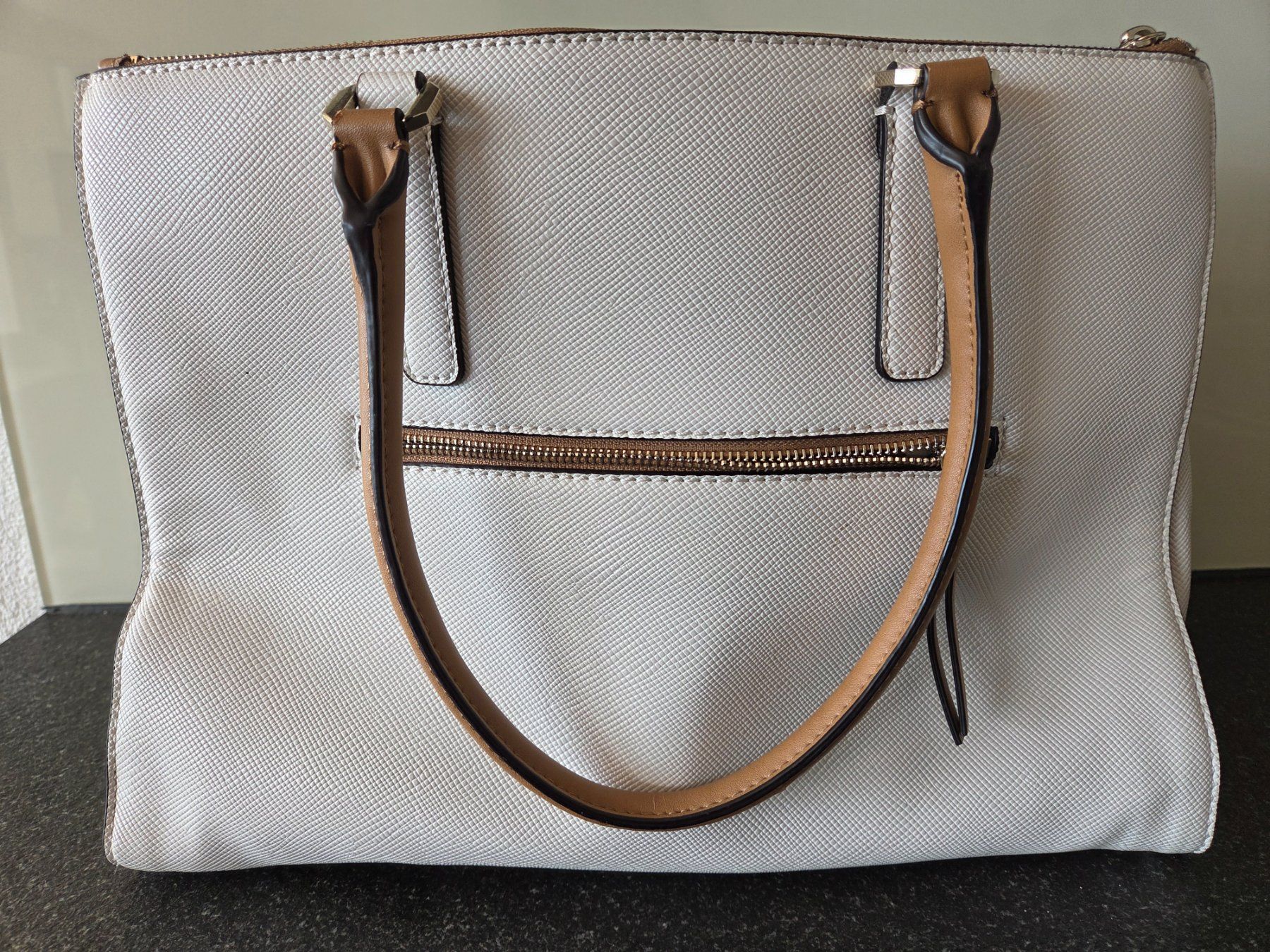 Guess Borse da donna: Guess Handtasche – Nuovo (secondo la descrizione) da Malters venduto da Liri_99alina 1