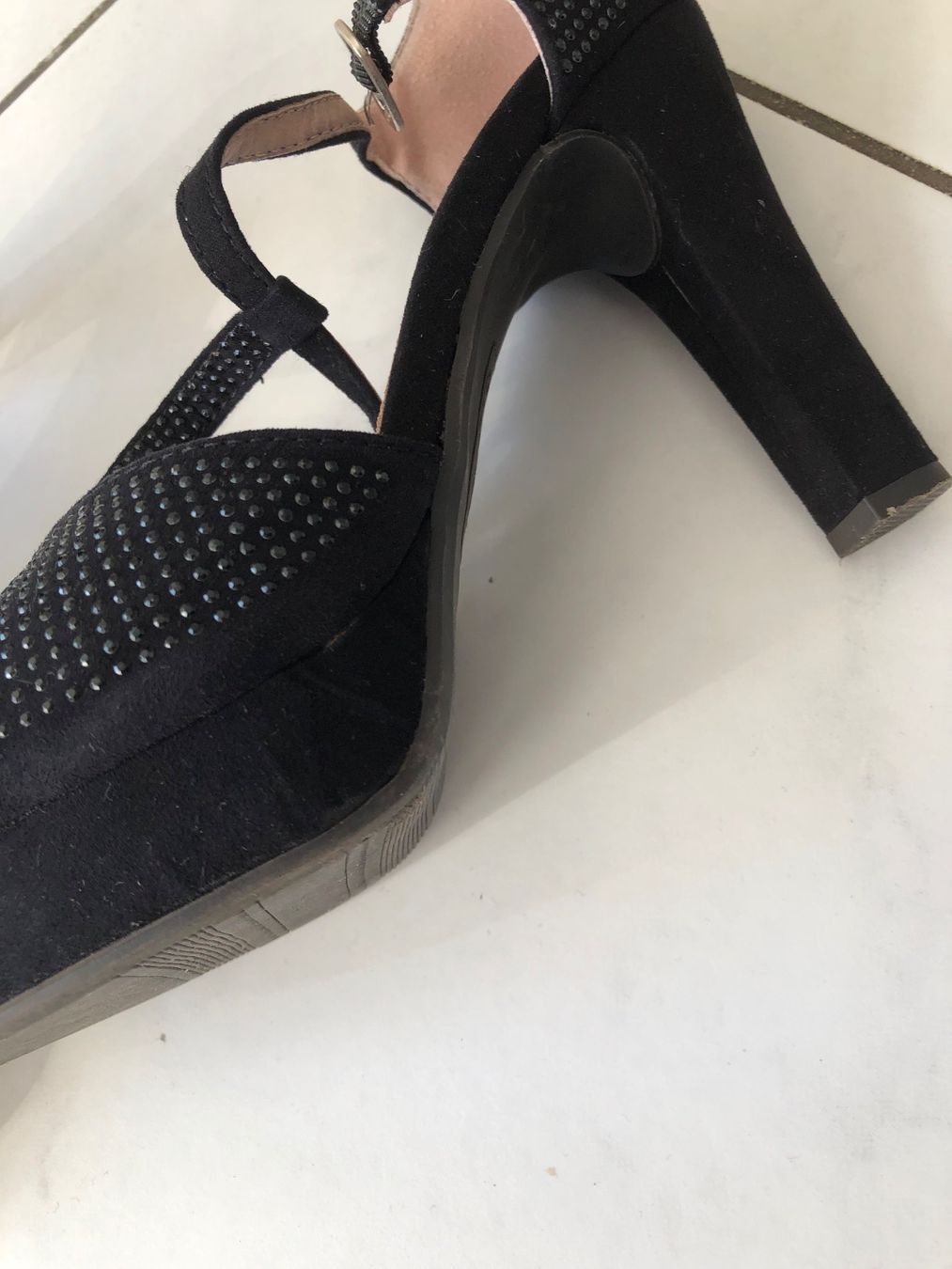 Damenschuhe: Sandaletten Gr 38 – Gebraucht aus Zell ZH von Guffos 2
