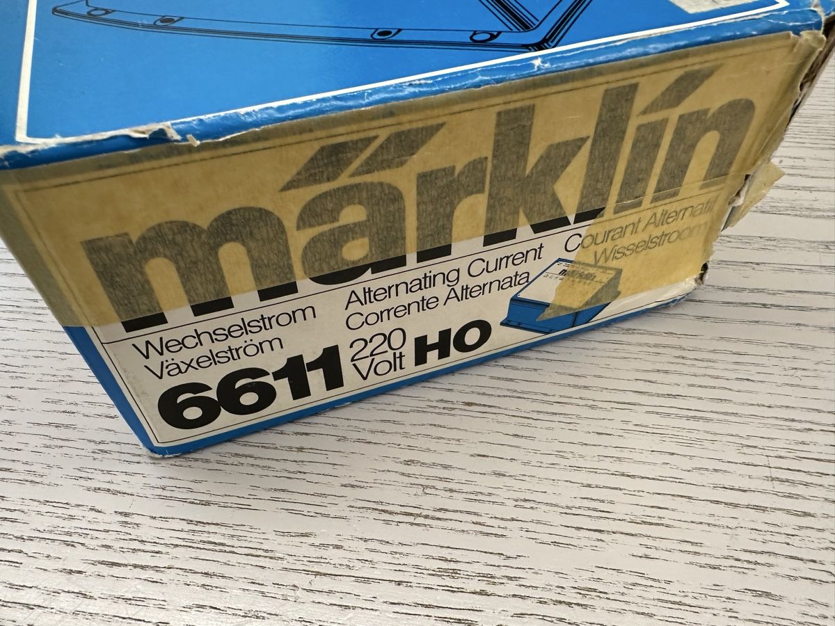 Märklin Modellini di ferrovie: Märklin 6611 Lichttransformator – Usato da Lupsingen venduto da New-Haven 2