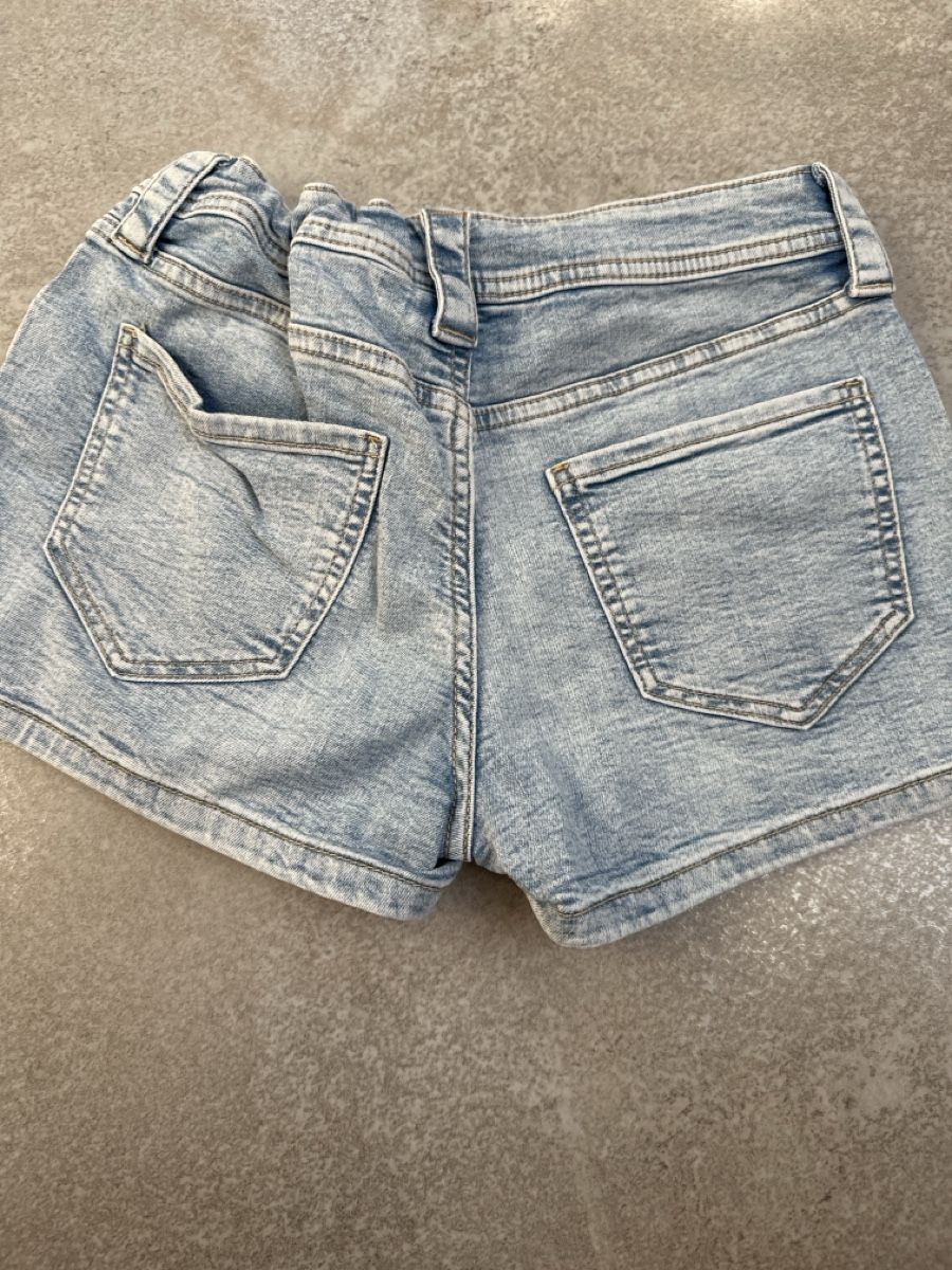 H&M Hosen: Jeans Shorts H&M Gr. 164 – Gebraucht aus Wileroltigen von torro11 2