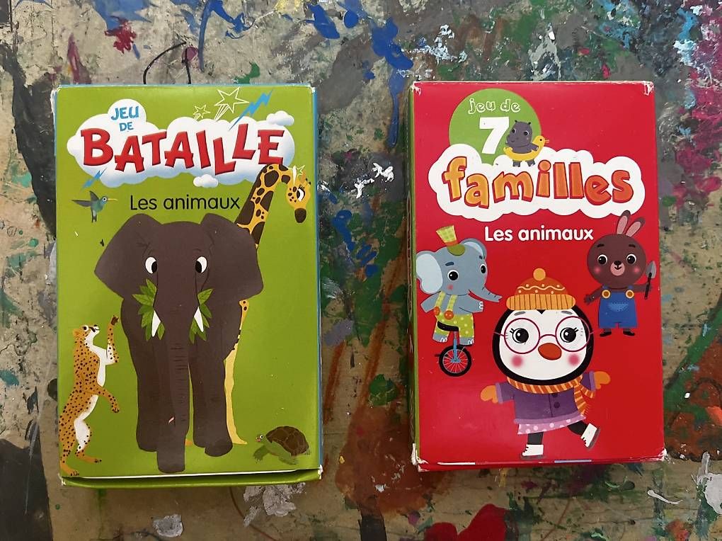 Giochi: Jeux de cartes et jeu pâtes modeler – Usato da Lausanne venduto da her_p66f