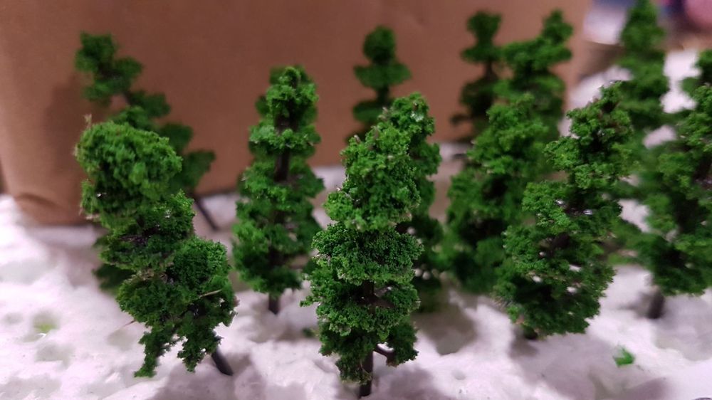 Ideen Mit Herz Lot De 21 Sapins à Neige Décoratifs De 7 à 22 Cm - Pour Travaux Manuels, Modélisme, Train, Décoration D'hiver, Noël, L'Avent