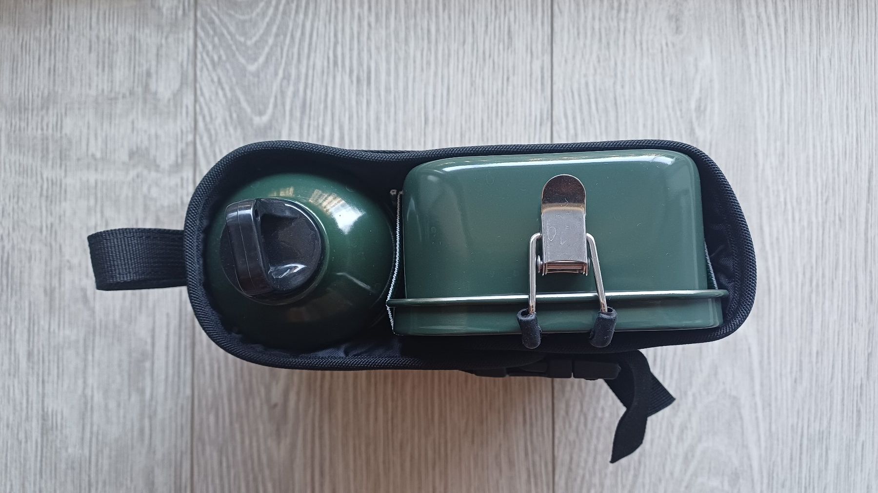 Recipients et similaires: Ensemble pic-nic lunch box Panerai – D'occasion à Le Lignon par ghet 2