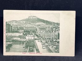 Napoli - Panorama dal Porto