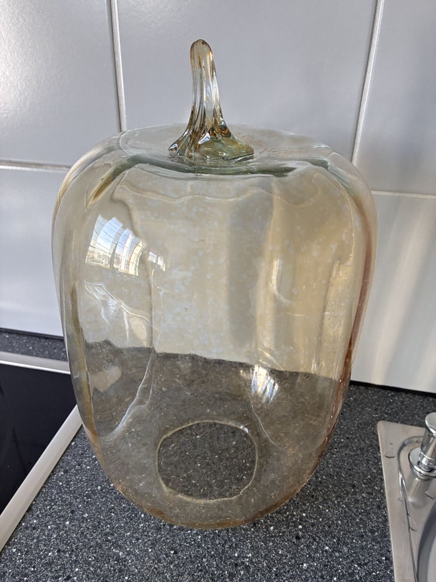 Alle Dekorationen: Glass pumpkin decoration – Gebraucht aus Biel/Bienne von zit_v5yc 1