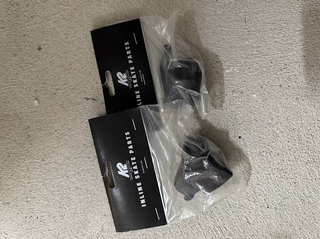 Pattini in linea & Pattini a rotelle: Diverses Inline-Skate-Zubehör – Nuovo e nell'imballaggio originale da Winterthur venduto da Templar_Of_Metal