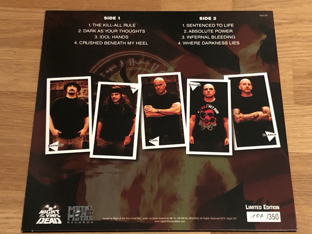 Meliah Rage. Limited Edition 107/350. Idol Hands | Kaufen auf Ricardo