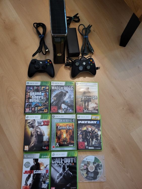 Console Microsoft Xbox 360 S Slim 250 Go + 2 Manettes & Câbles - Consoles