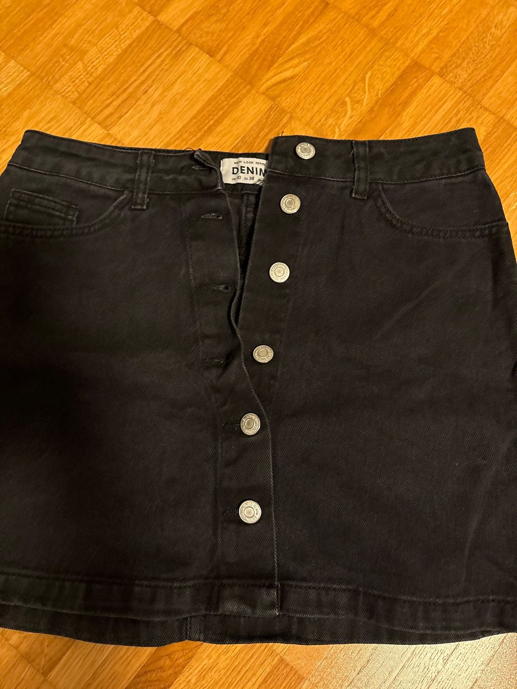 New Look Gonne: New Look Petite Jupe, Grosse 38 – Usato da Winterthur venduto da Sunshine143 1