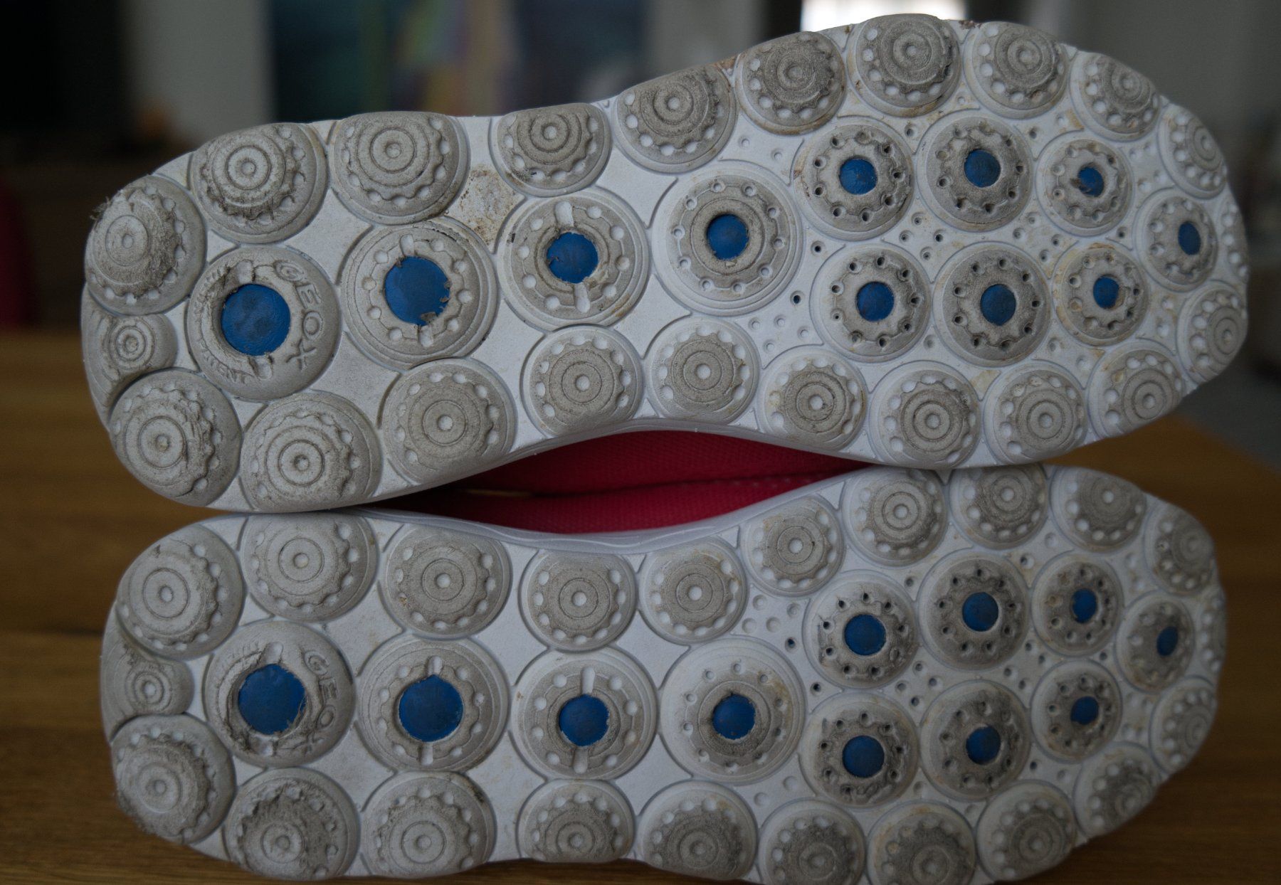 Geox Chaussures femmes: Geox Sneaker Rot Damen Gr. 37 – D'occasion à Basel par Verkauf_Aral 6