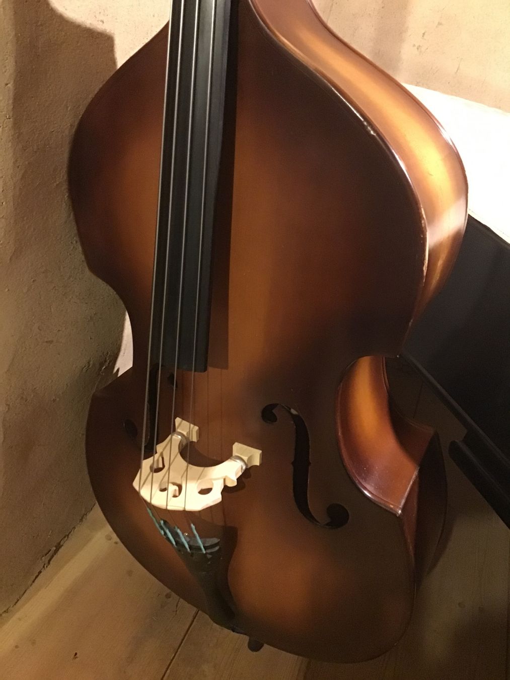 Strumenti musicali: Kontrabass 3/4 massiv komplett – Usato da Winterthur venduto da sawer 1