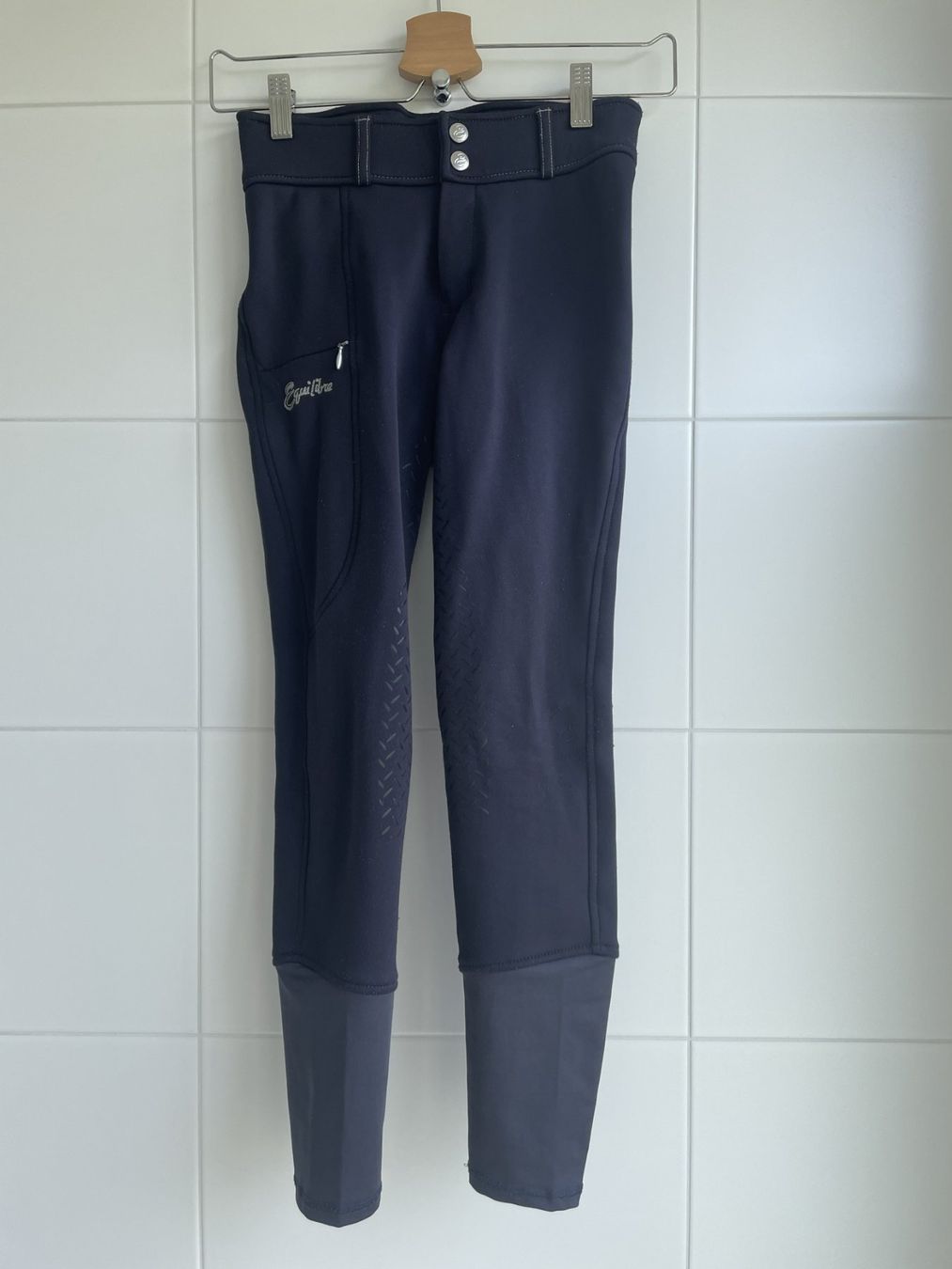 Pantaloni: Winter Kinder-Reithose Grösse 152 – Usato da Bern venduto da Joel0711