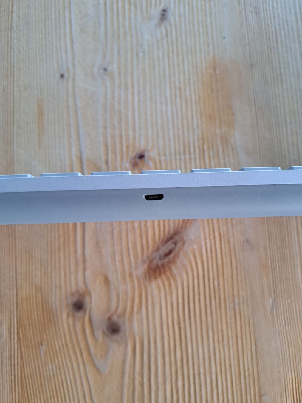 Microsoft Tastiere: Microsoft Tastatur, keine Gebrauchsspuren – Nuovo (secondo la descrizione) da Wisen SO venduto da dow_g796 3
