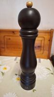 Pfeffermühle "Peugeot" dunkelbraun , Holz 28cm