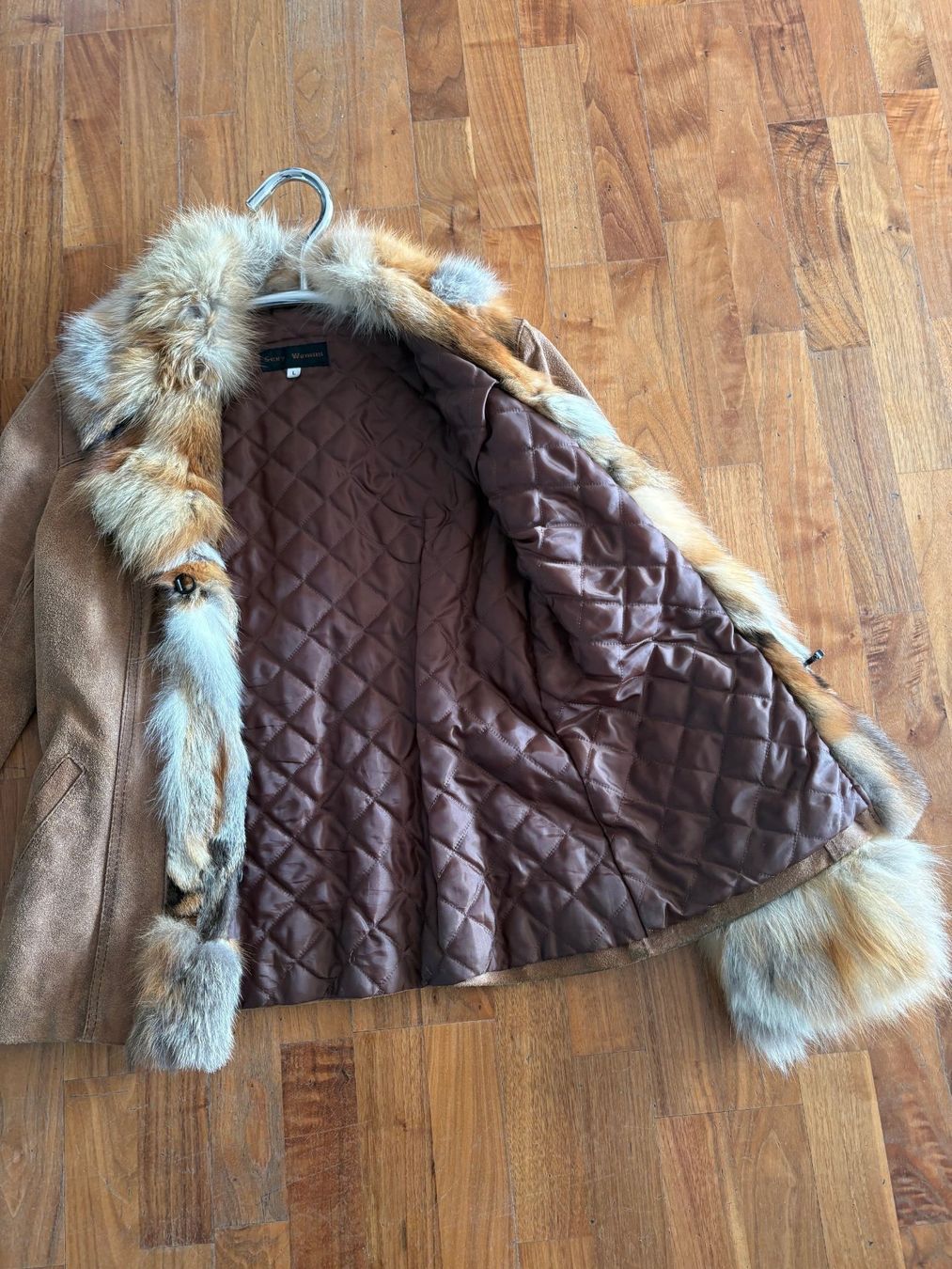 Jacken: Wildlederjacke mit Fuchsfell – Gebraucht aus Muri b. Bern von min_syg7 2