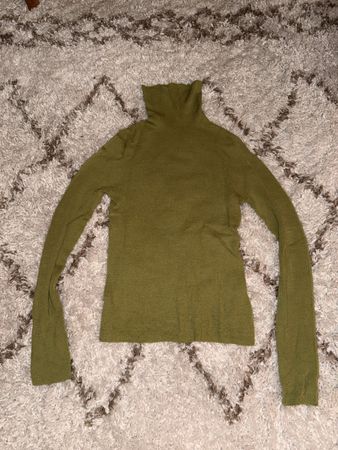 Rollkragenpullover 100% Wolle