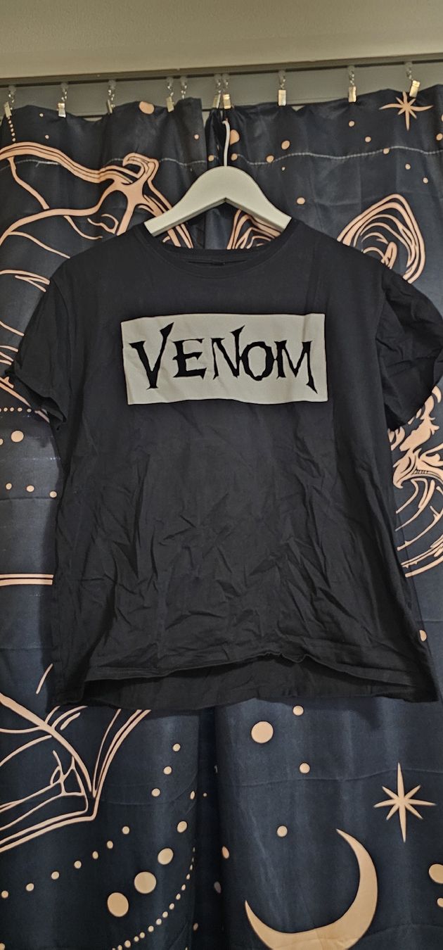 T-shirt: Venom Marvel Lady Shirt Gr.M Crop Top – Usato da Zürich venduto da Daniela51