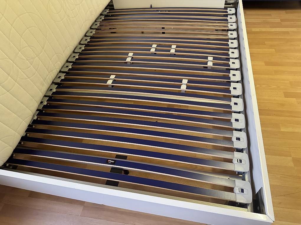 Letti: Komplett Bett von Möbel Phster – Usato da Frauenfeld venduto da KelvinG 4