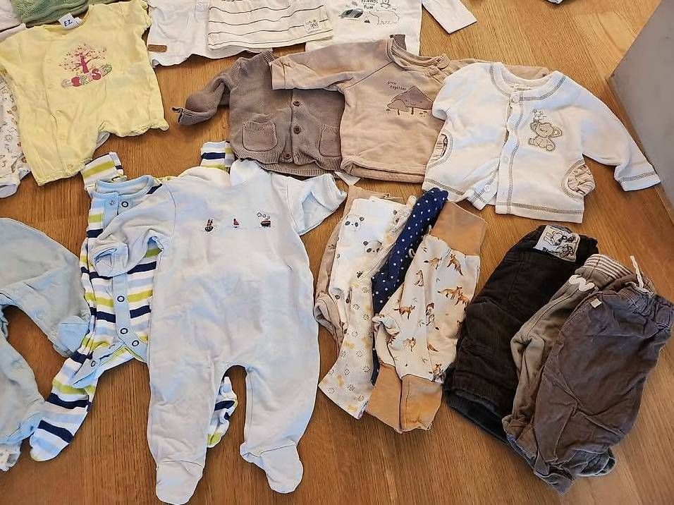 Lotti & Set di vestiti: Grosses Kleiderpaket in Grösse 62 – Usato da Winterthur venduto da kyubi 4