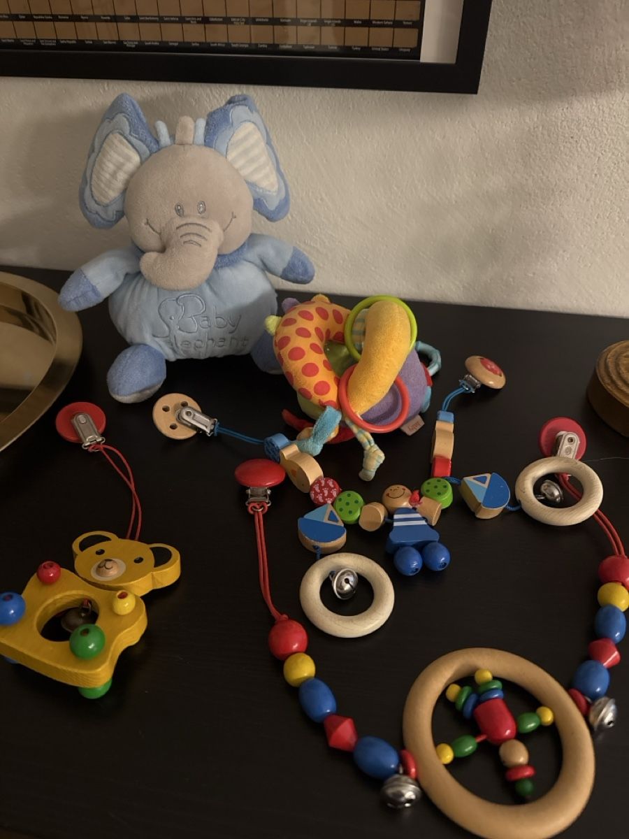 Giocattoli: Diverse Babyspielzeug – Usato da Wald ZH venduto da evelyne.street 5