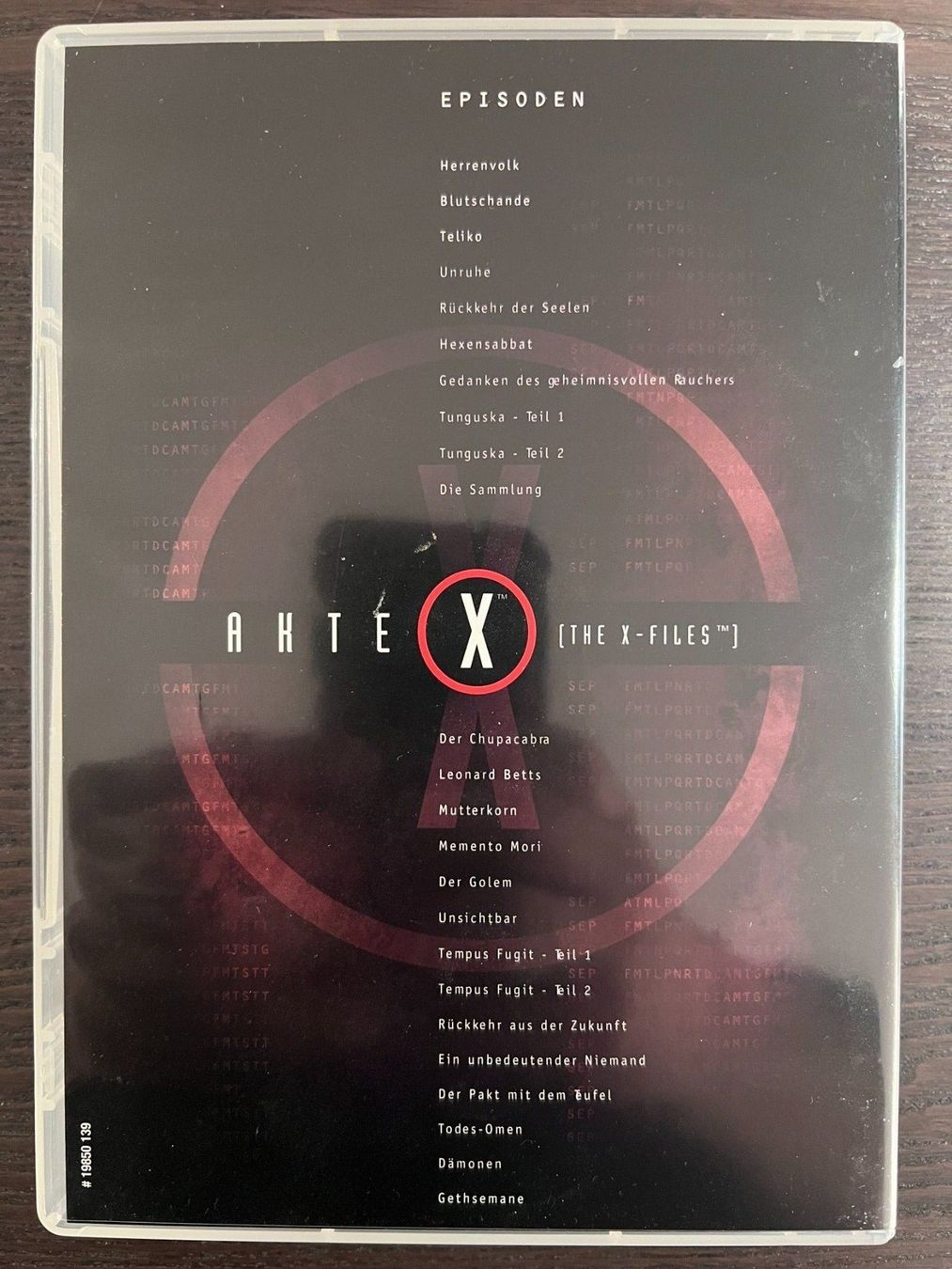 Tutti i DVDs: Akte X - Season 4 – Usato da Zürich venduto da FilmFreunde 1