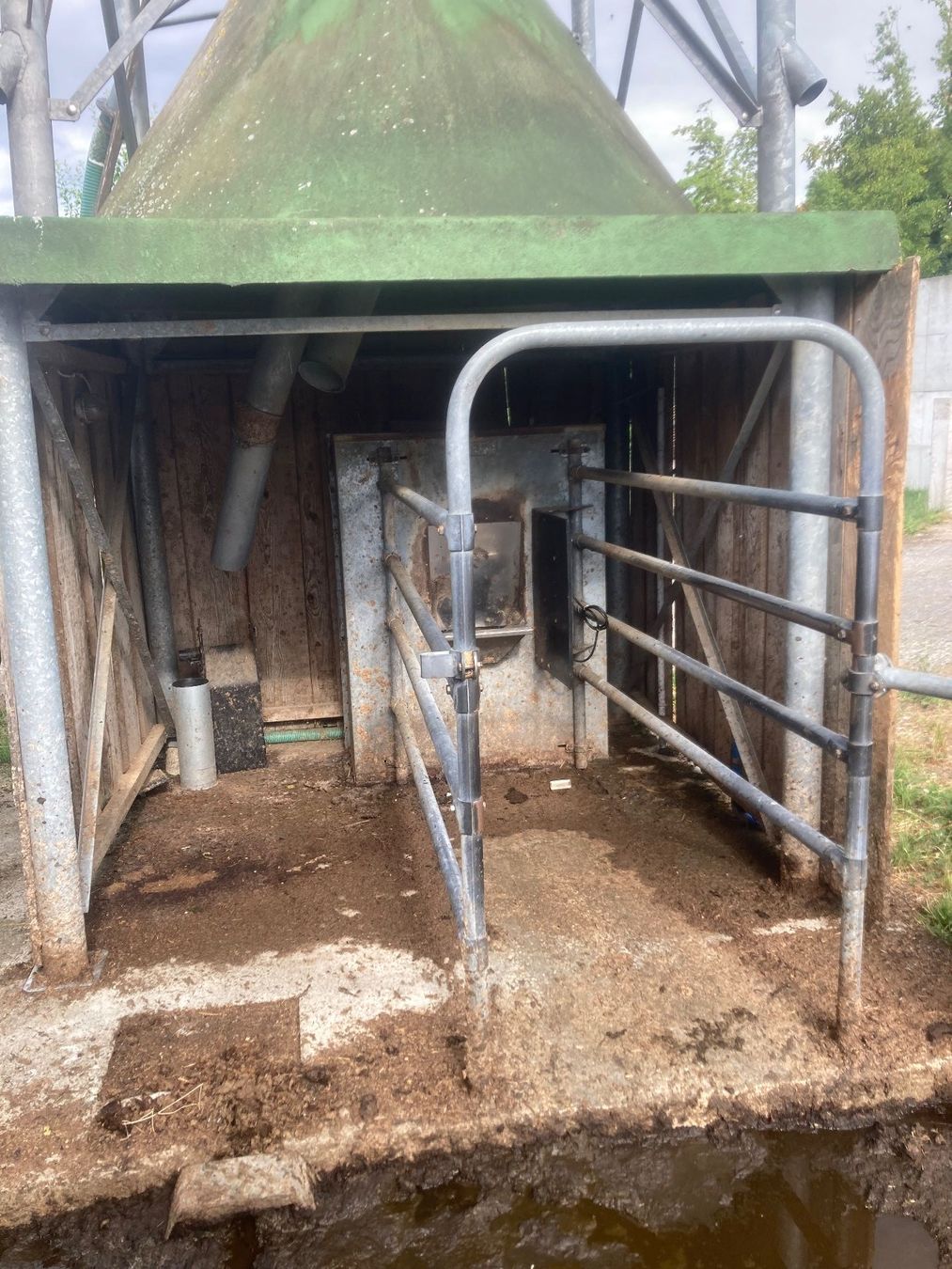 Nourriture: Kraftfutterstation – D'occasion à Wangen an der Aare par Smoll5