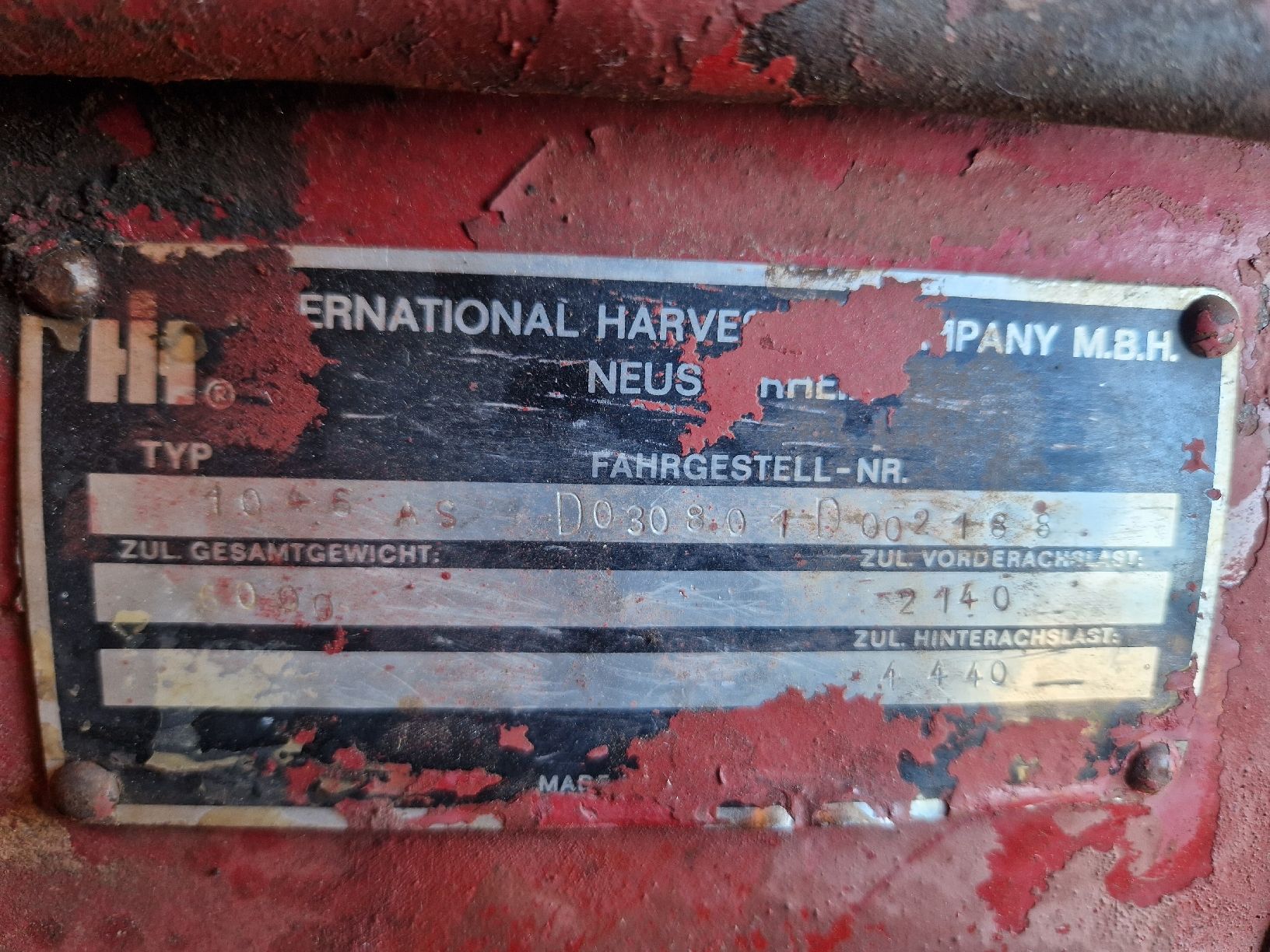 IHC Tracteurs: Ihc 1046 – D'occasion à Roggliswil par _IHC_ 1